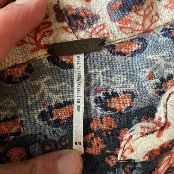 Free People Boho Mixed Print Button Front Blouse Top Multicolor Size M - Picture 6 of 8